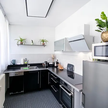 Exklusives Leipzig City Apartment Nature Exterior photo